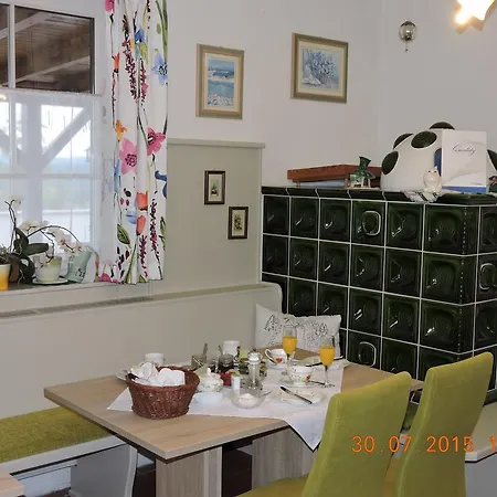 Gaestehaus Haagen 4* Bad Waltersdorf